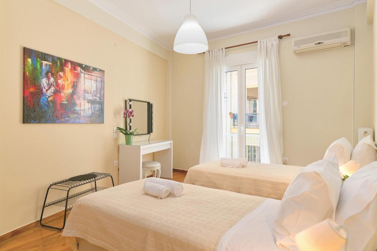 אתונה Venias Two-Bedroom Apartment Kallimarmaro And Zappeio Area מראה חיצוני תמונה