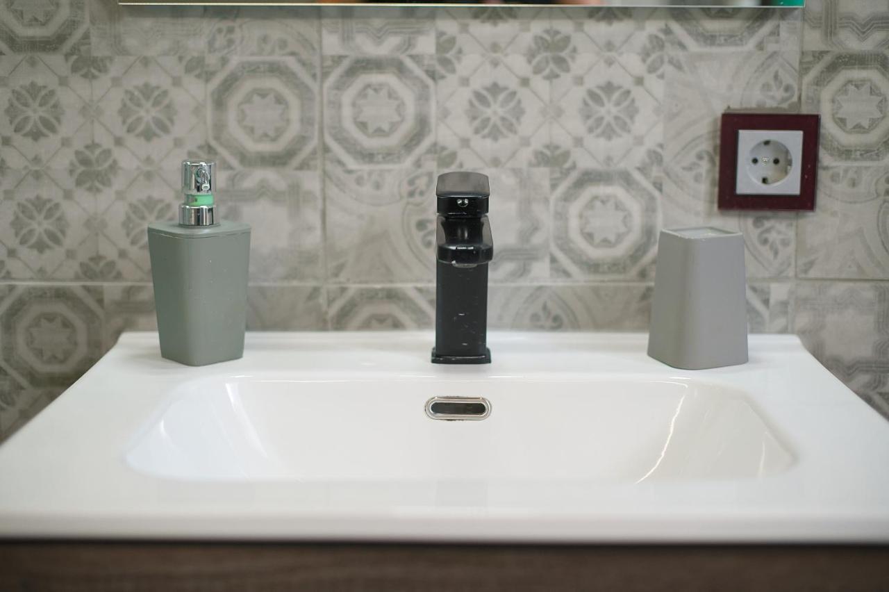 אתונה Venias Two-Bedroom Apartment Kallimarmaro And Zappeio Area מראה חיצוני תמונה