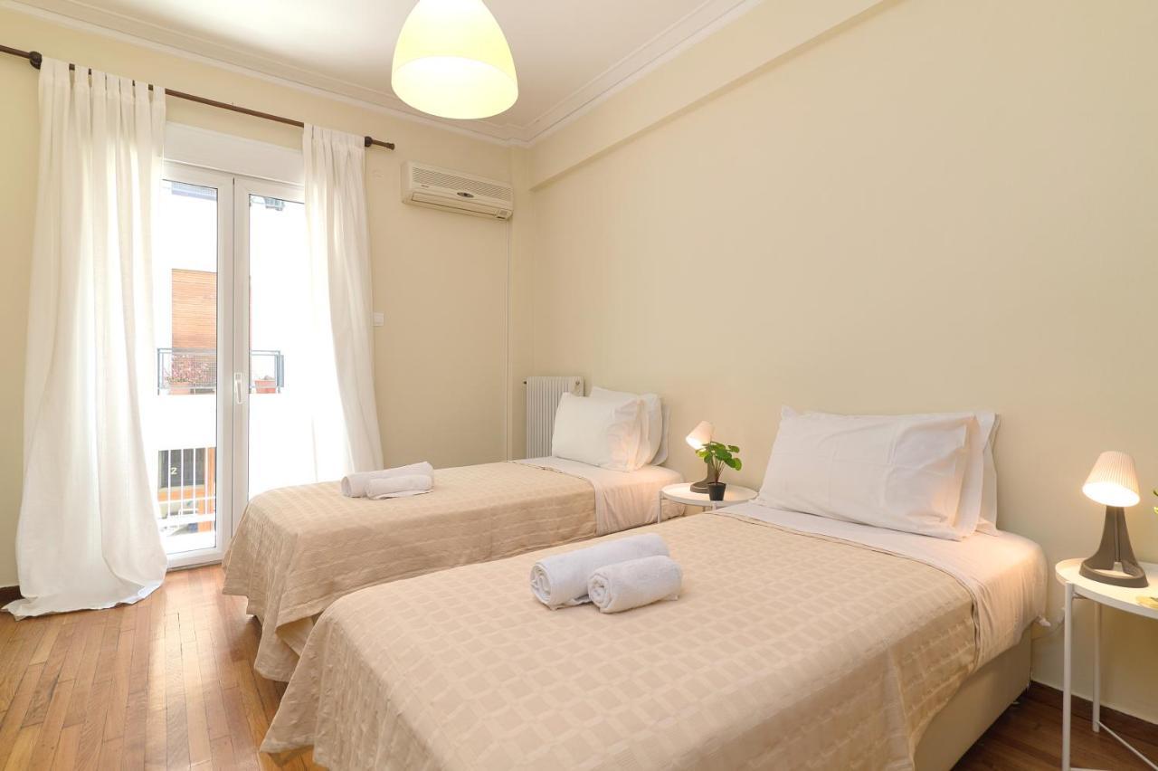 אתונה Venias Two-Bedroom Apartment Kallimarmaro And Zappeio Area מראה חיצוני תמונה